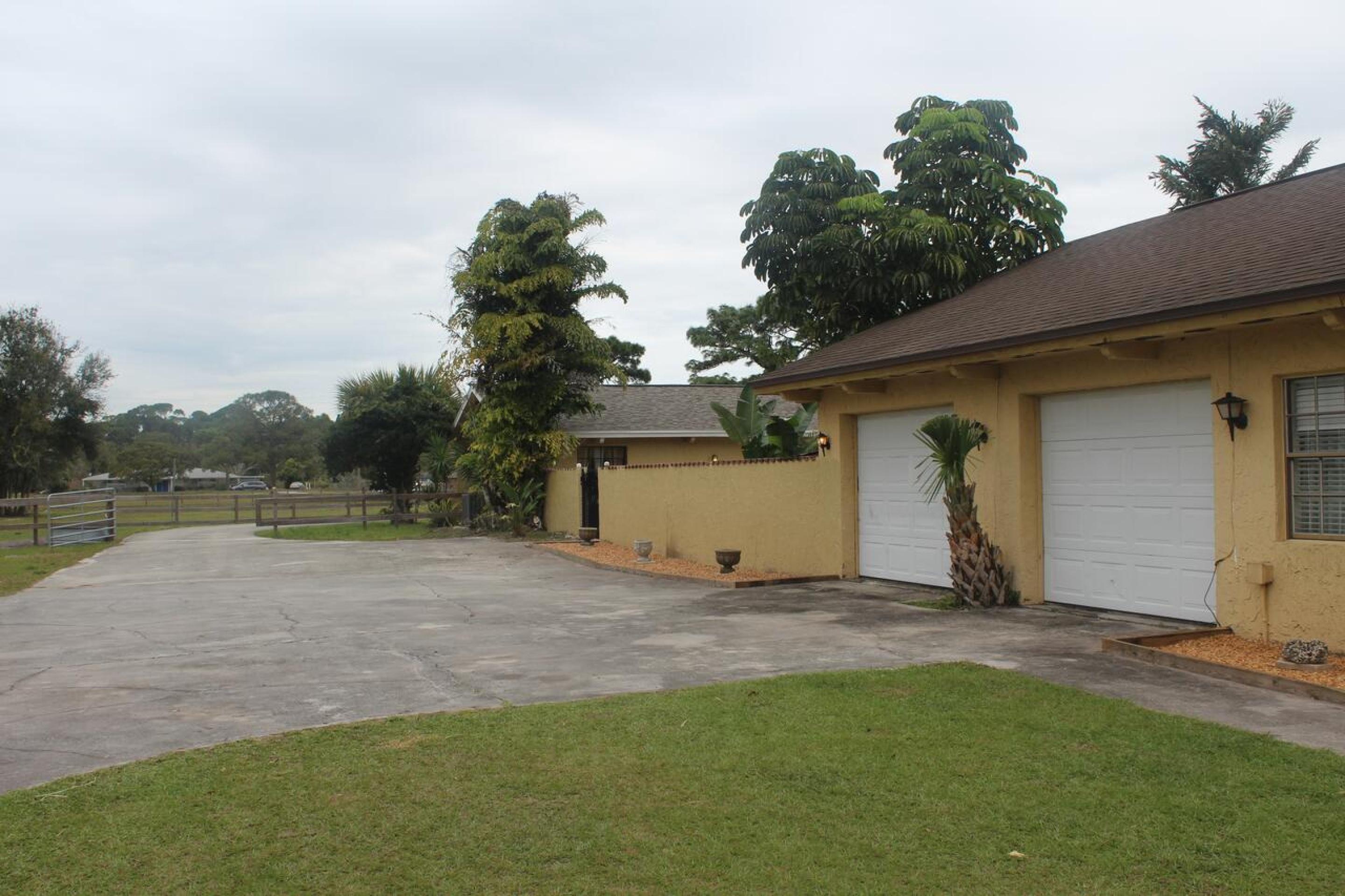 Oyo Family Ranch At Melbourne Fl Hotel Екстериор снимка