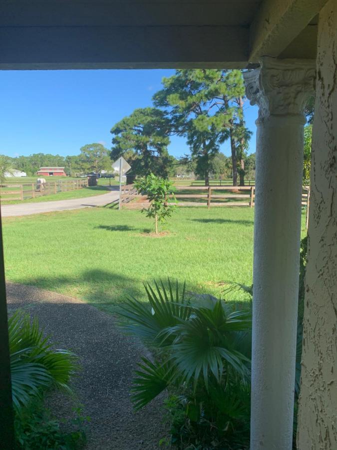 Oyo Family Ranch At Melbourne Fl Hotel Екстериор снимка